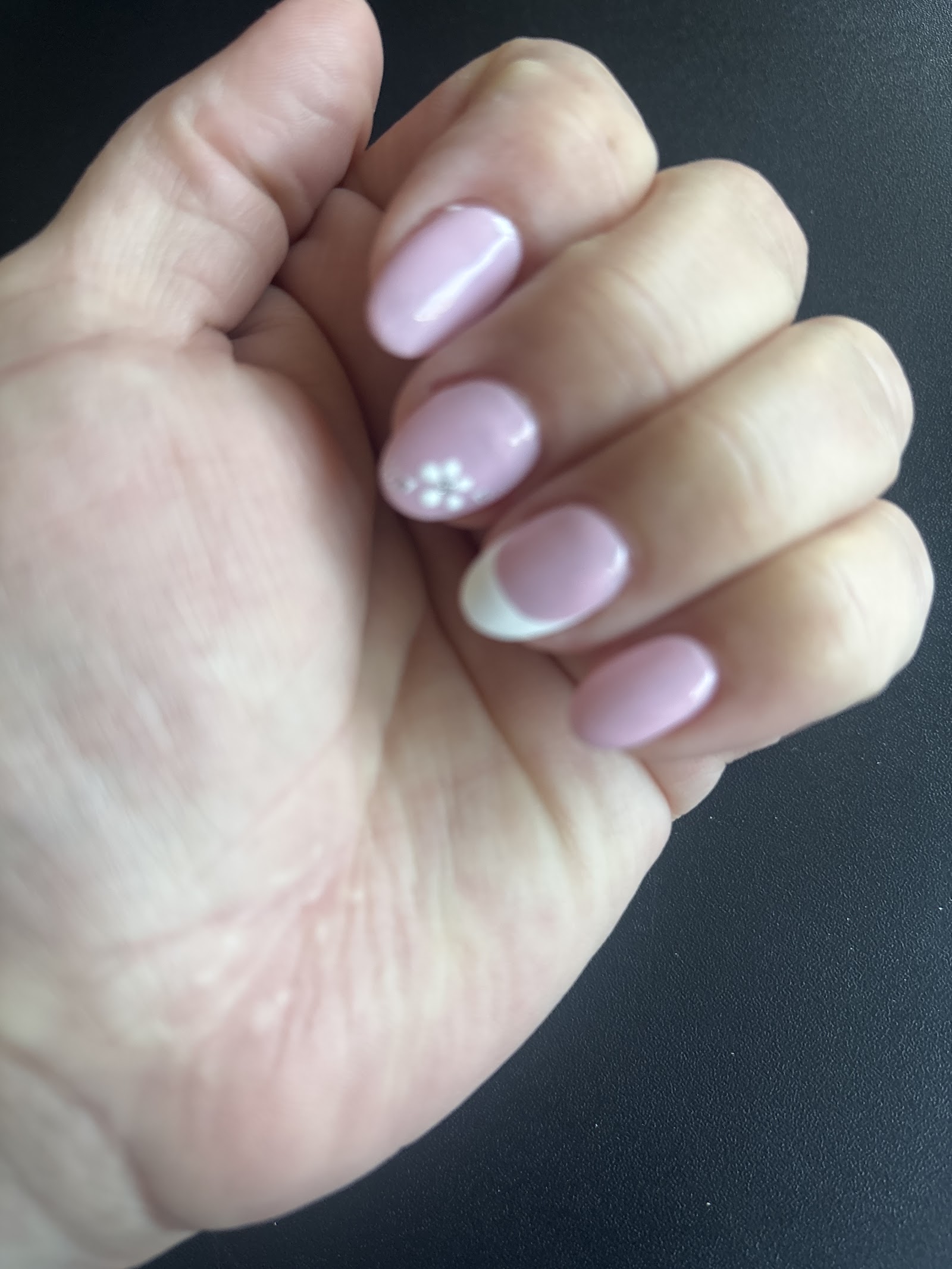 Glossy Nail nail photo 7